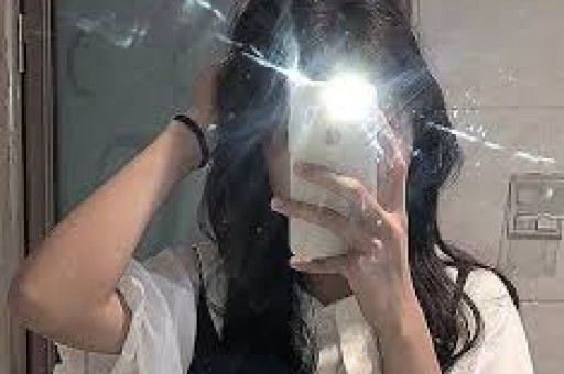 因耍大牌惨遭封杀求拍“裸戏”上位难怪连张颂文都嫌弃她! 因耍大牌惨遭封杀求拍“裸戏”上位难怪连张颂文都嫌弃她!