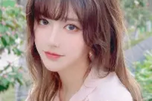 因耍大牌惨遭封杀求拍裸戏上位难怪连张颂文都嫌弃她! 因耍大牌惨遭封杀求拍裸戏上位难怪连张颂文都嫌弃她!